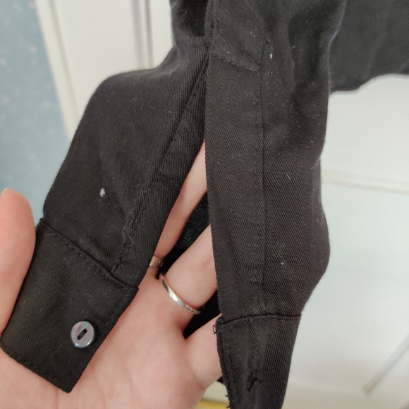 NWOT Black Button Up Top w/ Embroidered Flowers - Picture 4 of 5